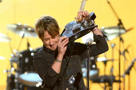 Enter to Win a Keith Urban Guitar!