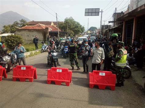 Hindari Jalan Ditutup Karyawan Changsin Dan Pns Berangkat Lebih Awal