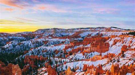 Hoodoo Sunrise in Bryce Canyon National Park, Utah (OC) [4878x2744] : r/EarthPorn