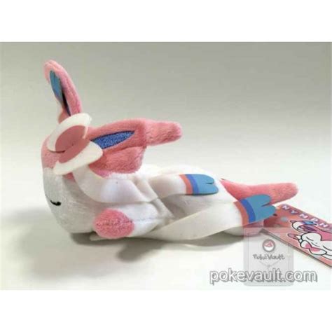 Pokemon Center 2015 Kuttari Series 3 Sylveon Bean Bag Plush Toy