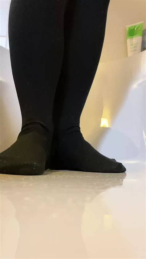 Pissing In My Nike Pro Leggings Austrian Gay Man Porn XHamster