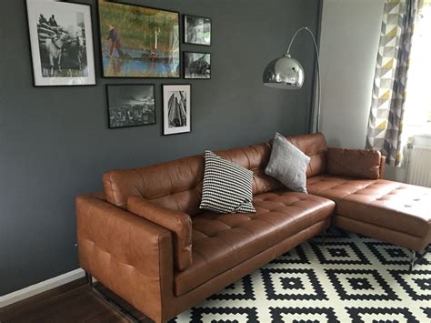 What Colour Wallpaper Goes With Tan Sofa At Catherine Meeks Blog