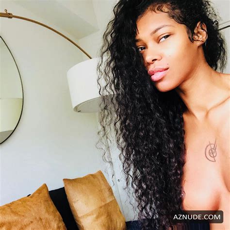 JESSICA WHITE Nude AZNude