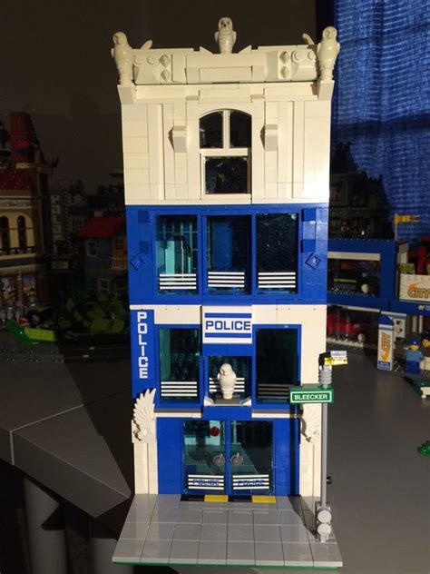 [MOC] Police Station modular : r/lego