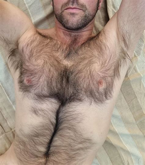 Which Looks Most Sweaty Nudes Malearmpits Nude Pics Org