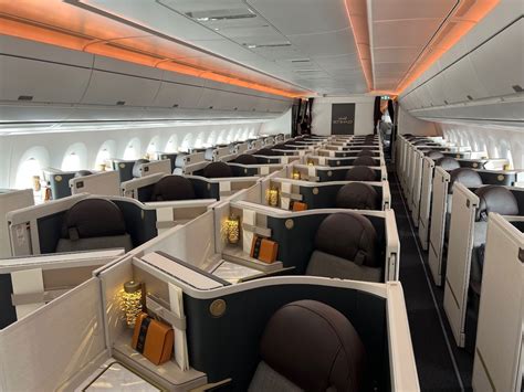 Etihad Expands Boston Flights Upgrades Toronto Flights One Mile At A