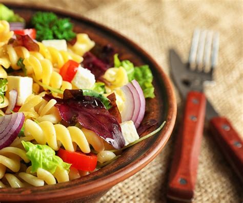 Ensalada de pasta fría Cocina Mexicana de Claudia Peragallo