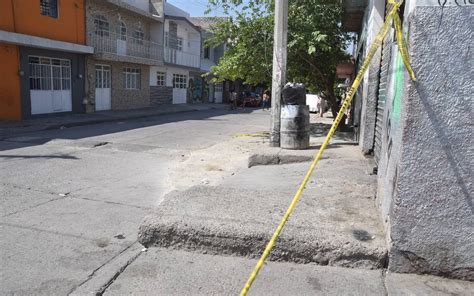 Abandonan cuerpo debajo de un árbol en San Felipe de Jesús en León