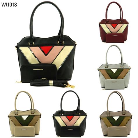 Selling Luxury Bags Uae Paul Smith