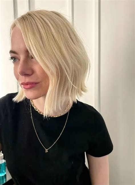 Emma Stone S Bright Blonde Bob Is Already The Coolest Hair Trend For