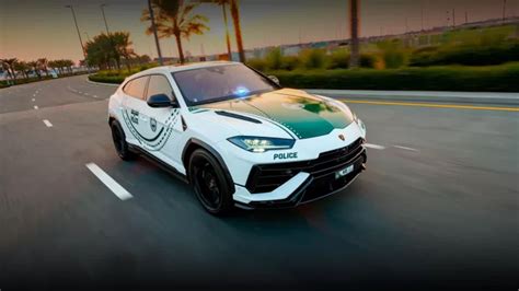 Lamborghini Urus La Nuova Iconica Supercar Per La Polizia Di Dubai