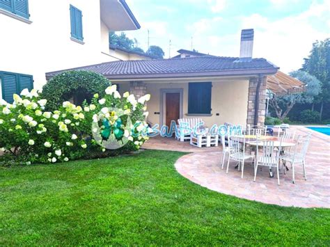 Vendita Villa Plurifamiliare In Via Del Molino Carobbio Degli Angeli