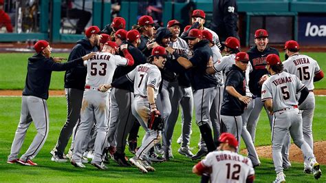 Los Diamondbacks Ganan El Primer Bander N Desde Con Una Victoria