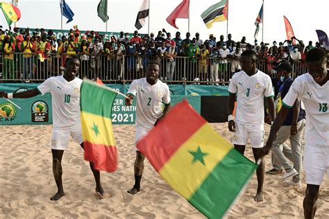 Senegal And Japan Win Extra Time Extravaganzas At Fifa Beach Soccer World Cup