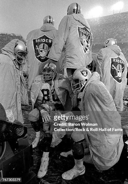 Oakland Raiders players during a match against the Denver Broncos at... News Photo - Getty Images