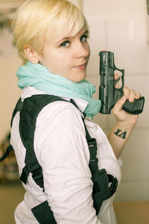 Resident Evil 6 Sherry Cosplay