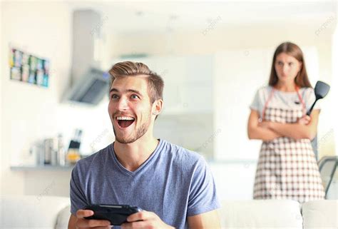 Boyfriend Indulged In Playing Video Games While Girlfriend Diligently