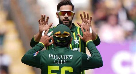 Imad Wasim Suffers Injury Scare Ahead Of T20 World Cup