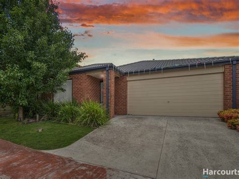 25107 Army Road Pakenham Vic 3810 Property Details