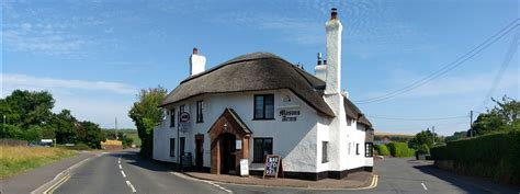 The Masons Arms Food Drink And Accommodation In Williton