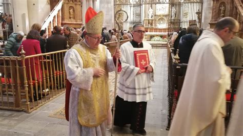 El Sr Obispo Celebra La Misa Crismal En La Catedral De Cuenca