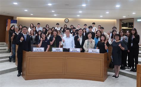 活動花絮 企業導師計畫 國立政治大學商學院學生事務與校友服務辦公室 Osaas