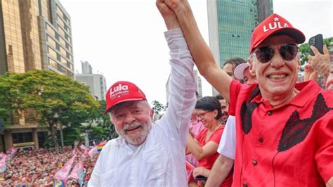 Lula Comparecer A Premia O De Chico Buarque Em Portugal