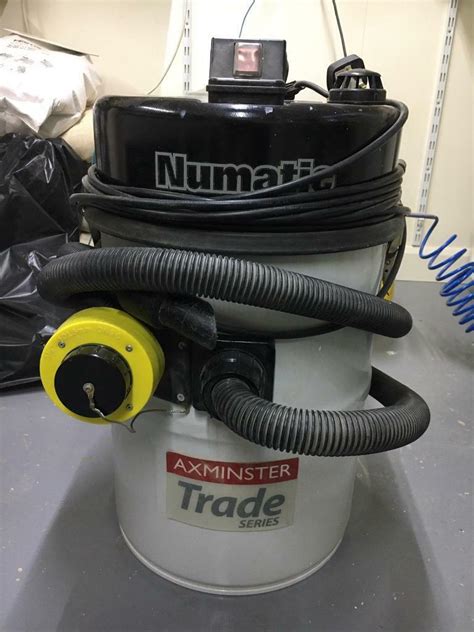 Axminster Trade Numatic Large Workshop Dust Extractor In Chingford