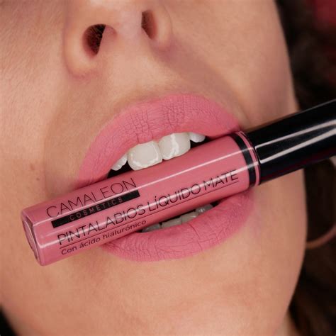 Nude Pink Matte Liquid Lipstick Camaleon Cosmetics