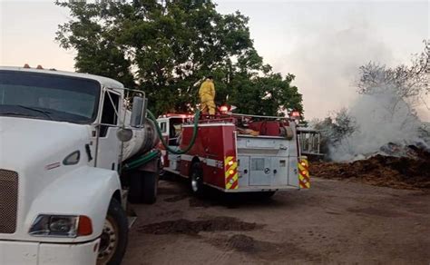 Controlan Incendio De Pacas En Tamazula Ii Salvador Alvarado