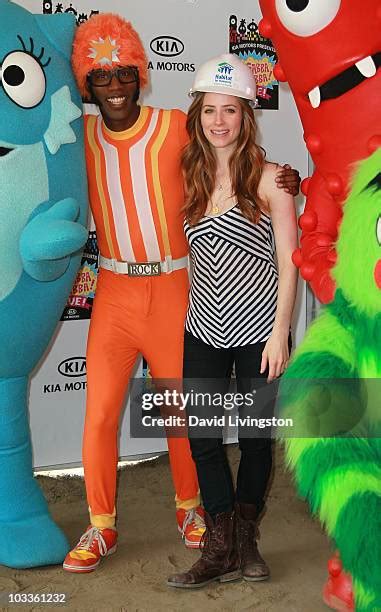 Yo Gabba Gabba Helps Build A Home For Habitat For Humanity Photos And Premium High Res Pictures