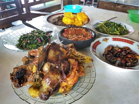 Contoh Nama Untuk Menu Makanan Western Ala Kampung