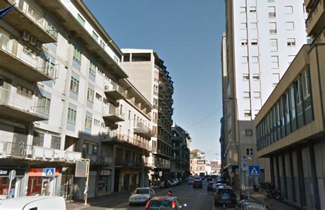 Fuga In Viale Milano Pusher Inseguito Dalla Polizia E Arrestato Aveva