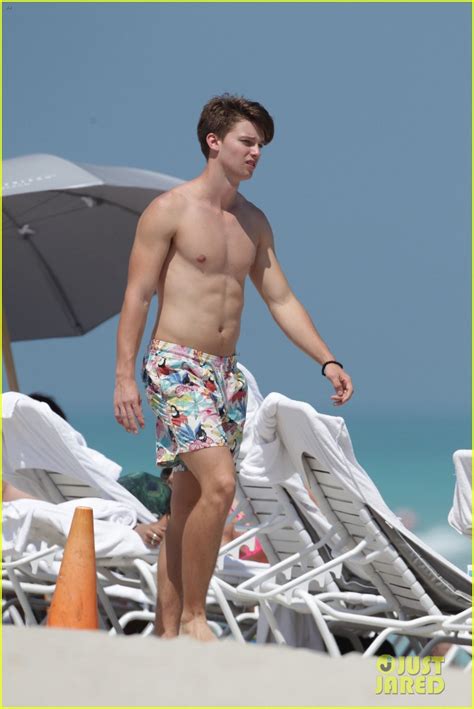 Patrick Schwarzenegger Shirtless Spring Break In Miami Photo