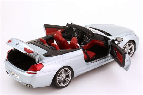 Bmw M Cabrio F Silverstone Ii Met Werbemodell Paragon