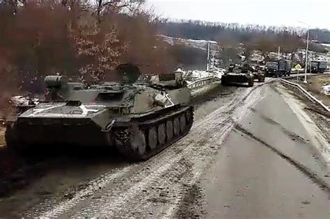 Russian tanks with mysterious 'Z' marking enter Ukraine