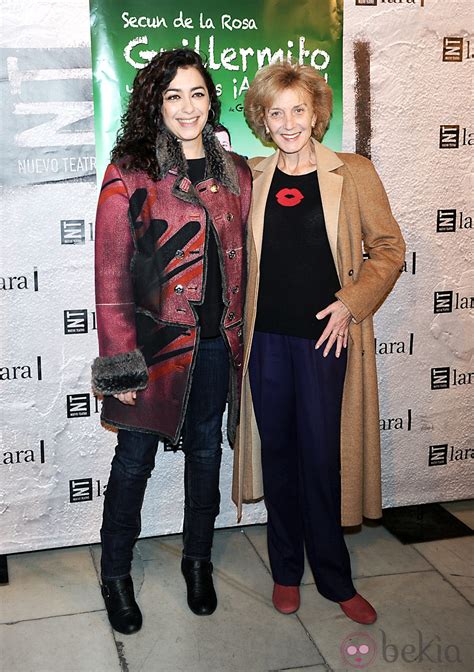 Mar A Isas Y Marisa Paredes En El Estreno De Guillermito Y Los Ni Os