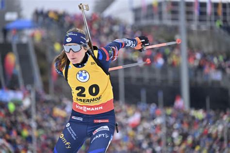 Biathlon Justine Braisaz Bouchet remporte une quatrième épreuve de