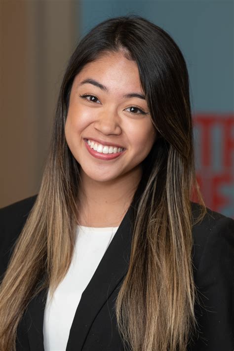 Bu Student Headshot Questrom 1