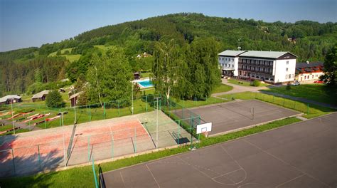 REVIKA rekreační areál a penzion Vizovice | www.revika.cz