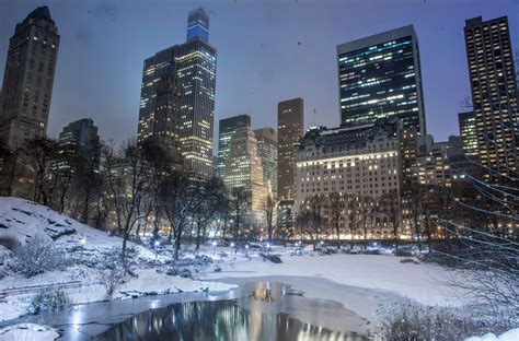 Manhattan Sous La Neige New York Usa Beautiful Winter Pictures