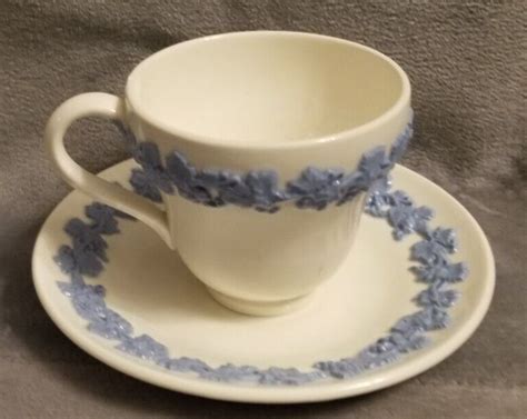 Vintage Queensware Wedgwood Barlaston Of Etruria Footed Demitasse Cup