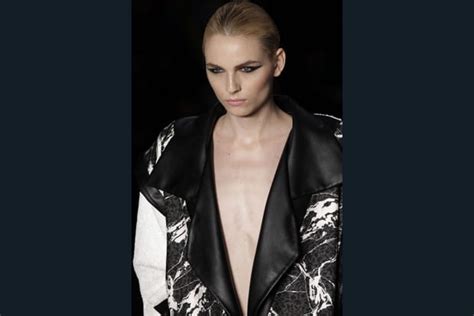 Ces Mannequins Qui Bousculent Les Codes Andrej Pejic Mannequin