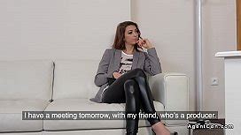 Fit Amateur Babe Sucks And Fucks Fake Agent XNXX