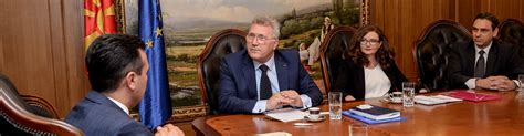 Премиерот Заев со делегација на Комората на медијатори: Зголемувањето ...