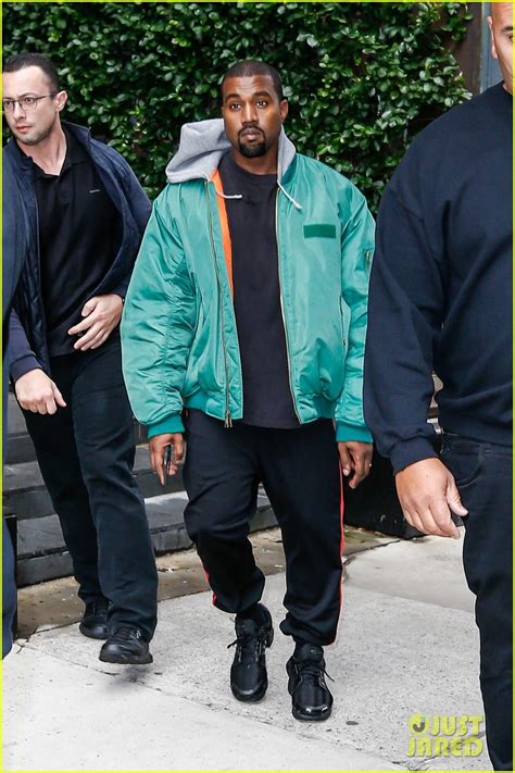 Photo Kanye West Emerges After Kim Kardashian Scary Night In Paris 10