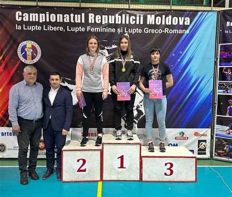 FOTO Peste 200 de sportivi din țară au participat la Campionatul R