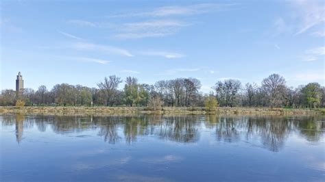 Herbstliche Elbe Magdeburg Kpmue Flickr