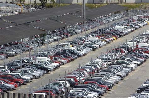 Carros Novos Um Bem Cada Vez Mais Distante De Muitos