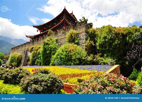 The Gate Of Ancient City Of Dali Stock Photo Image Of Bells Green